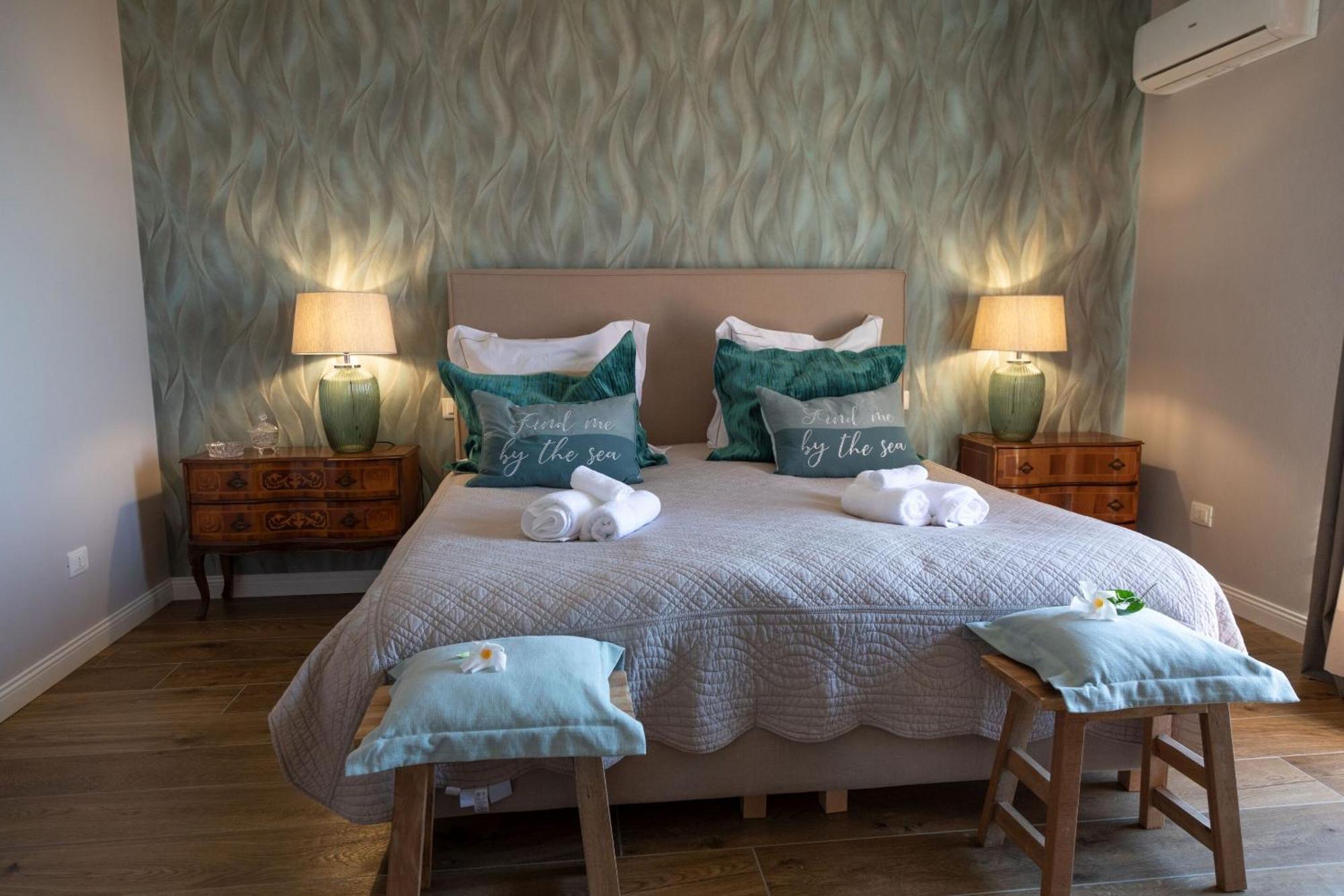La Pastorella Boutique Hotel Maierà Zimmer foto