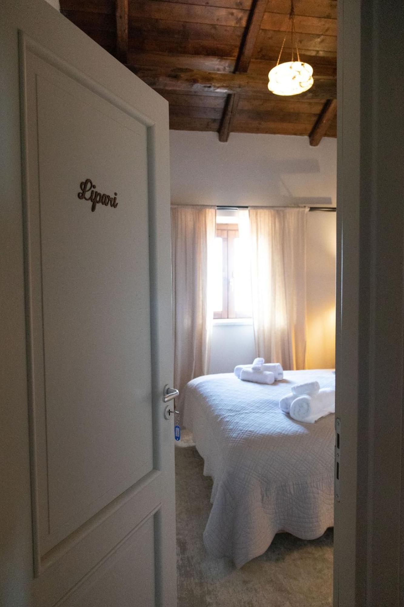La Pastorella Boutique Hotel Maierà Zimmer foto